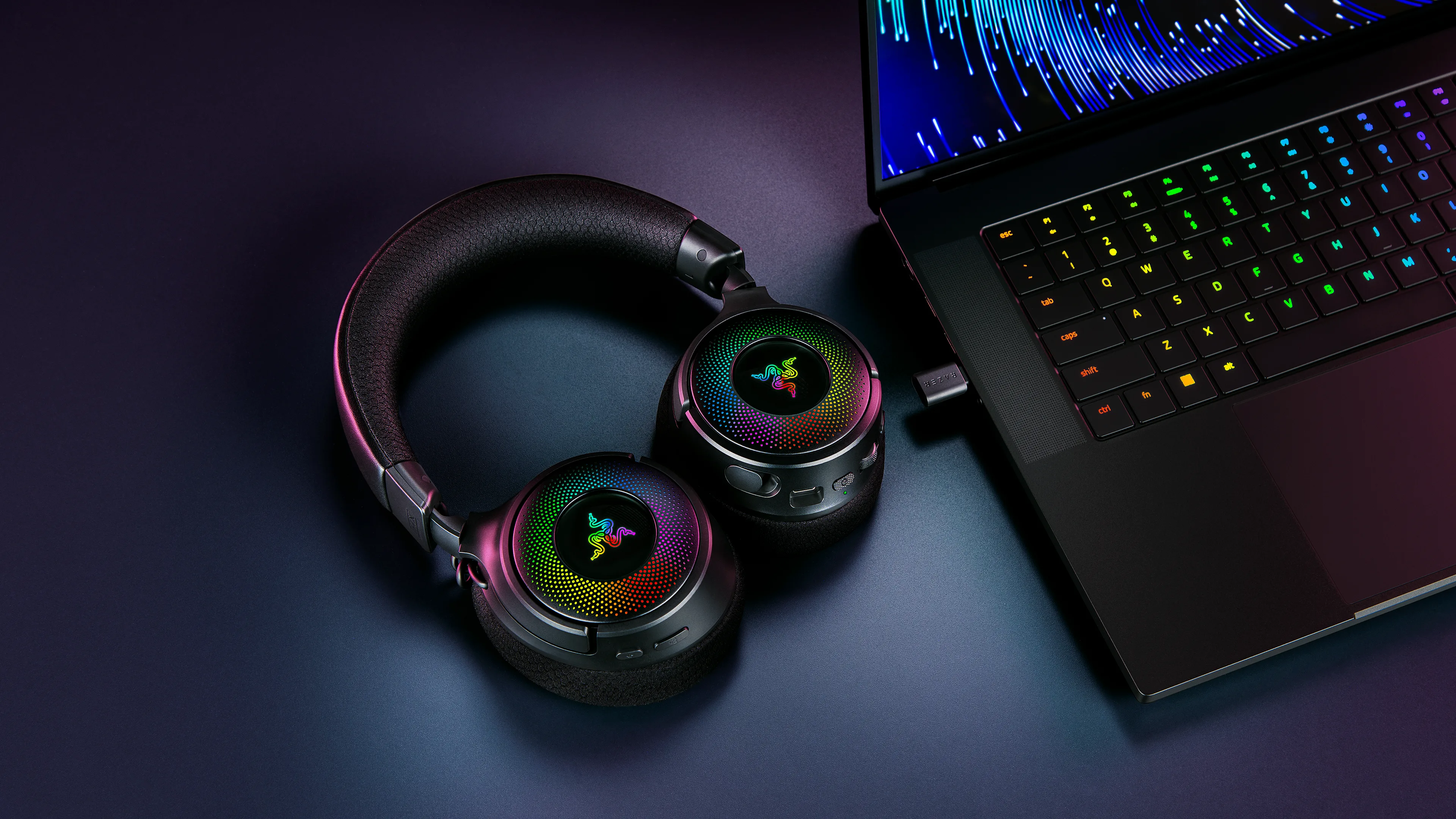 Bemutatjuk a Razer Kraken V4 termékcsaládot - Teljes spektrumú hangmélység szabadjára engedve