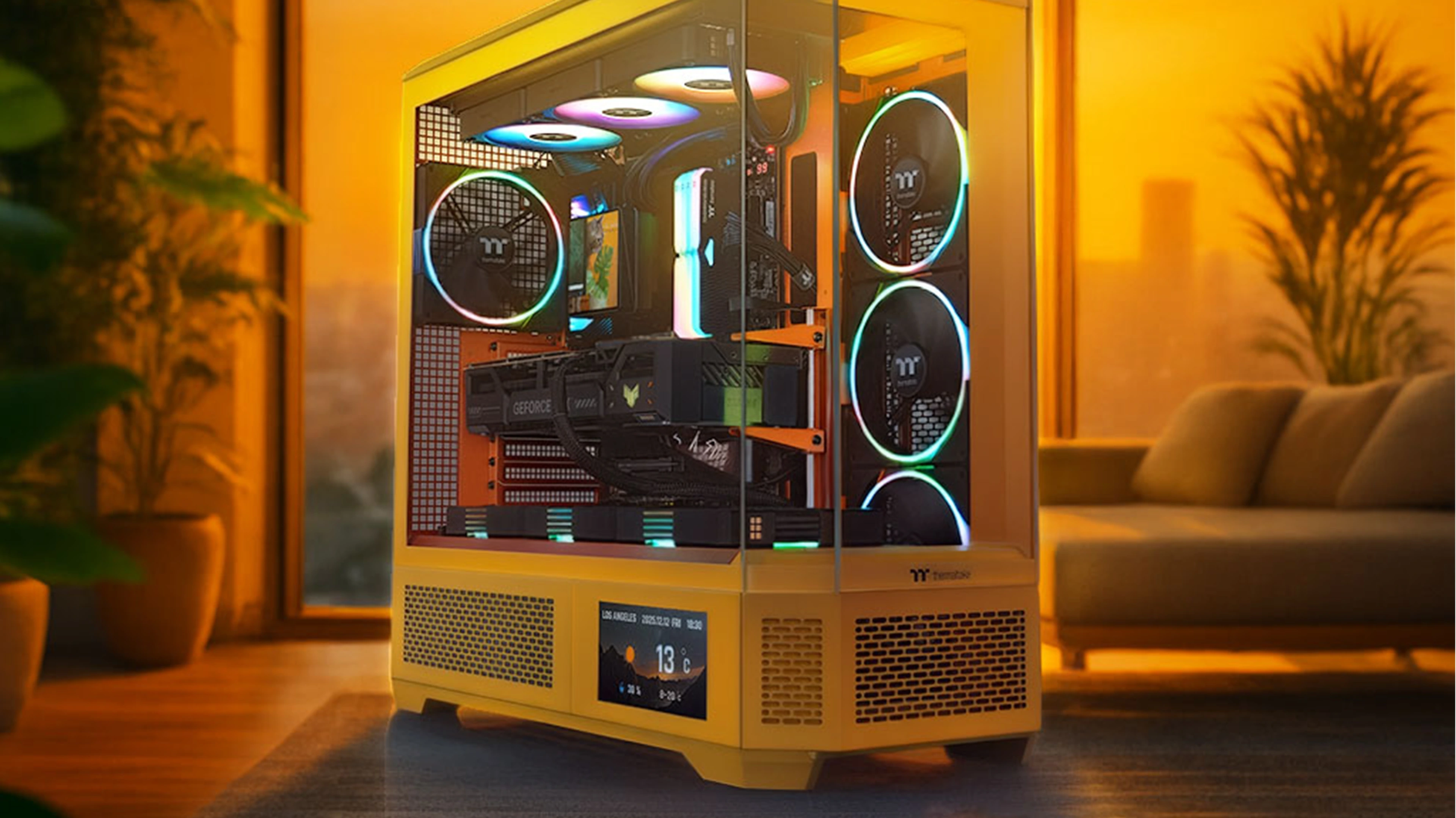 Thermaltake View 600 TG 6"-os LCD kijelzővel